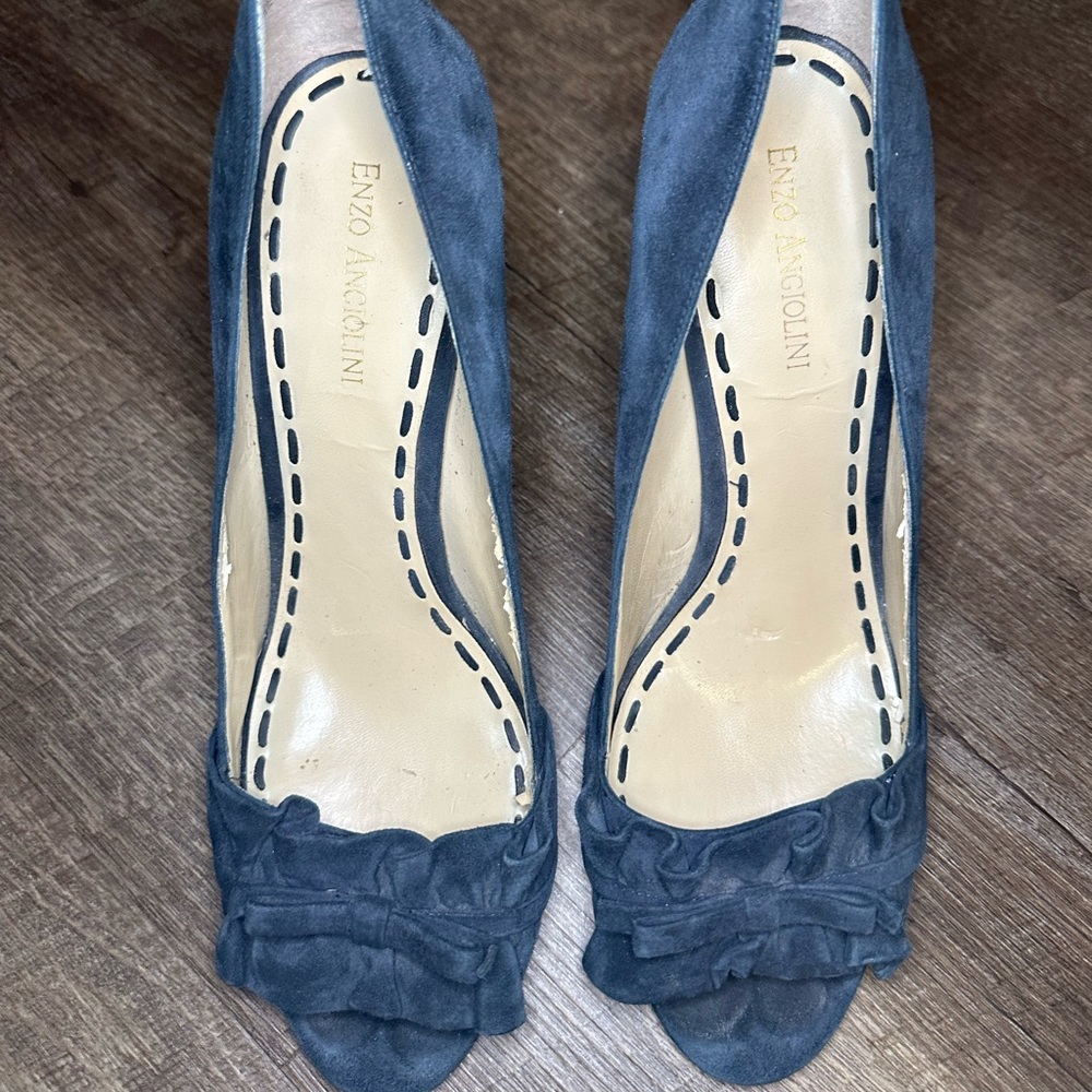 Blue dress heels